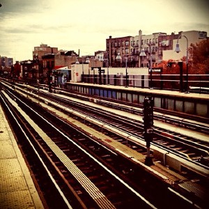The overhead JMZ line provides a great rooftop view of Brooklyn.