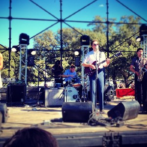 Nick Waterhouse breaking down that R&B sound at #funfunfunfest