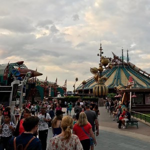 The sky was like a painting. At Disneyland Paris with @regardsyjc